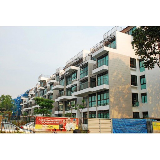 VARSITY PARK CONDOMINIUM